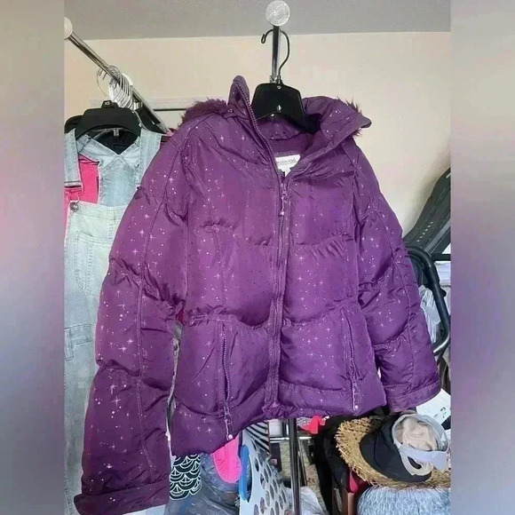 Children’s Puffer Jacket - Picture 1 of 3